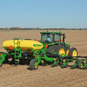 Field image of DR18 Planter
