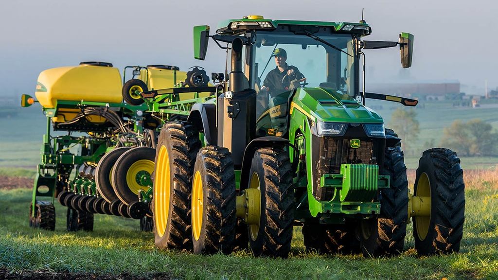 8R 310 Tractor | 310HP | Row-Crop Tractors | John Deere US