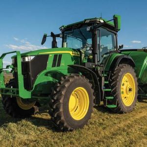 Field image of 7r 270 Row Crop Tractor
